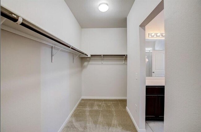 Building Photo - 6512 Loretta White Ln