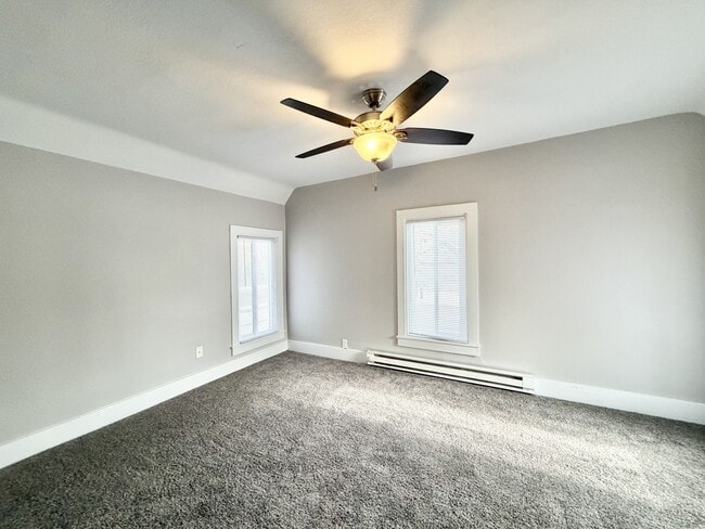 Building Photo - 710-712 S Ringold St