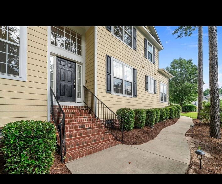 Building Photo - 94 Pine Hawk Dr