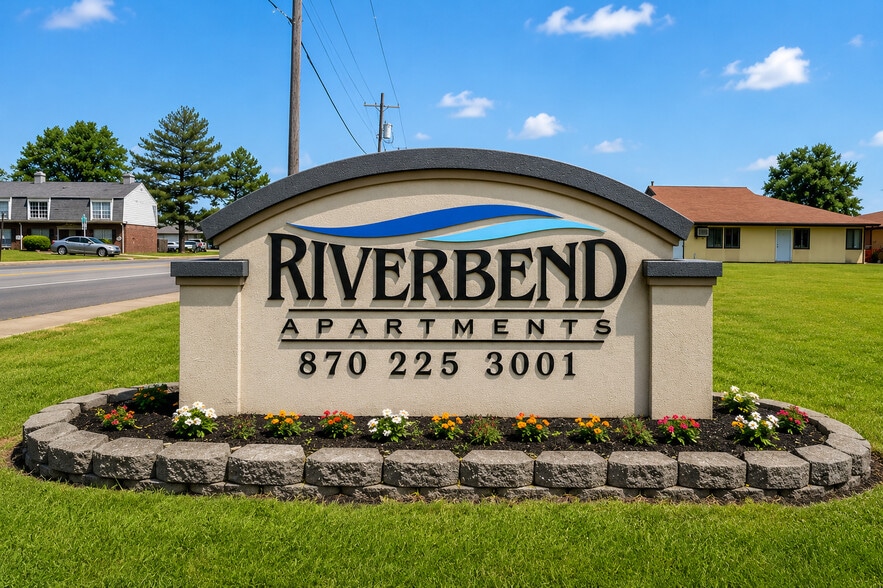 Building Photo - Riverbend Apartments