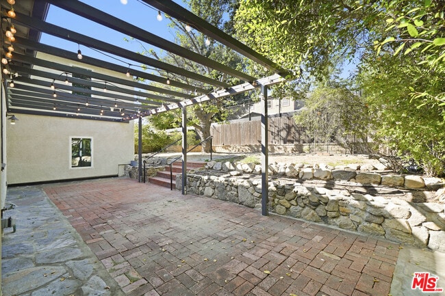 Building Photo - 2817 Stevens St
