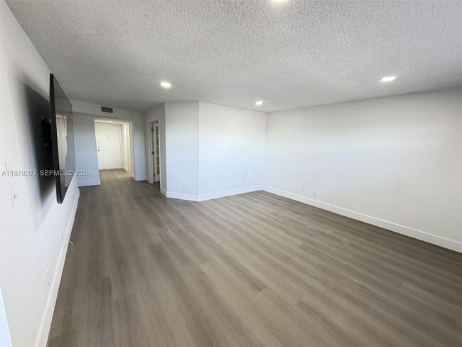 Building Photo - 22605 SW 66th Ave