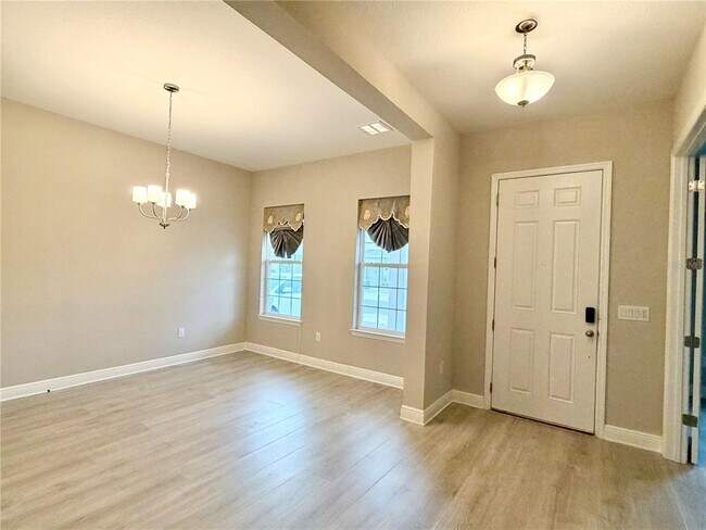 Building Photo - 19153 Planetree St