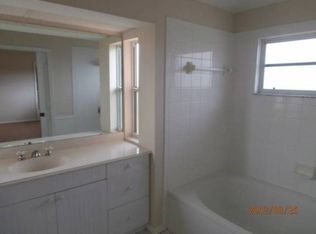 Primary Photo - 3561 22nd Ave NE