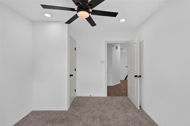 Building Photo - 23827 Spring Dane Dr
