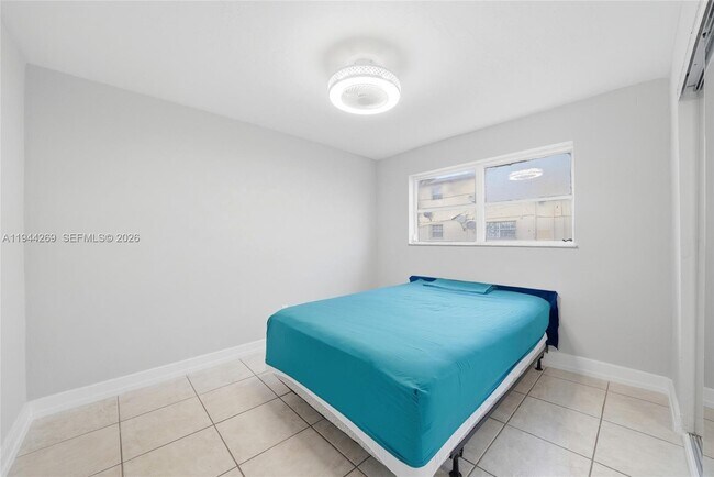 Building Photo - 2651 NW 13th St