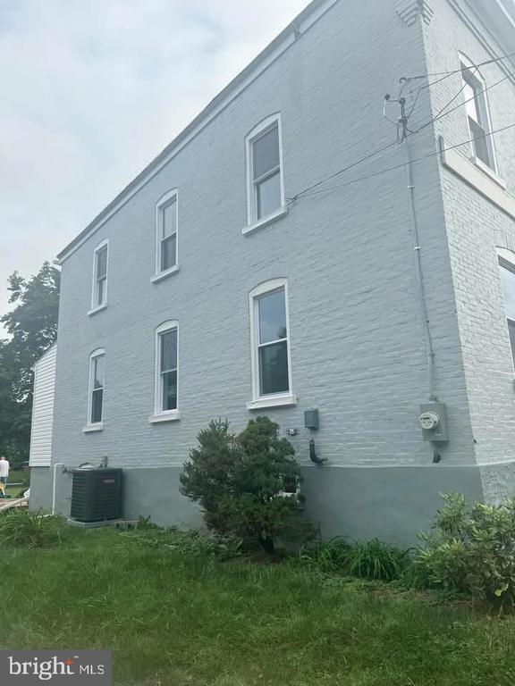 Building Photo - 15 Sacco Rd