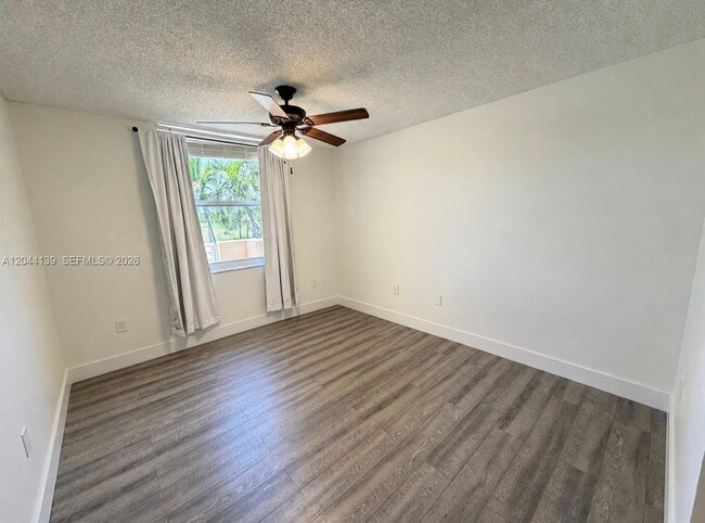 Building Photo - 2711 Ocean Club Blvd