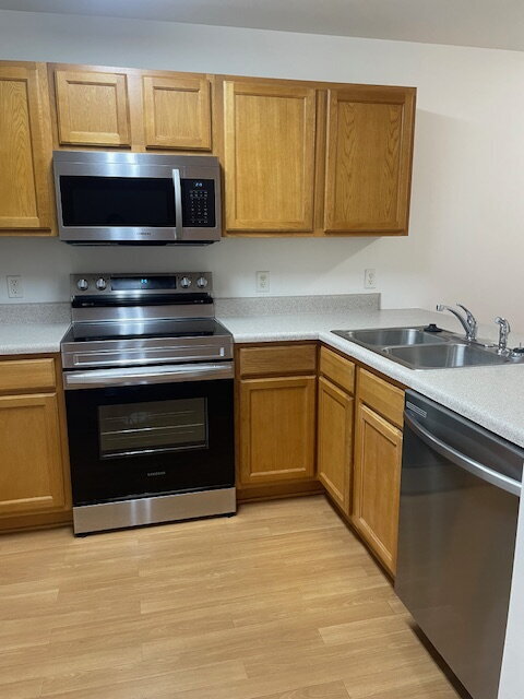 Building Photo - "Charming 2-Bed, 2-Bath Townhouse in Ft Walton Beach!"