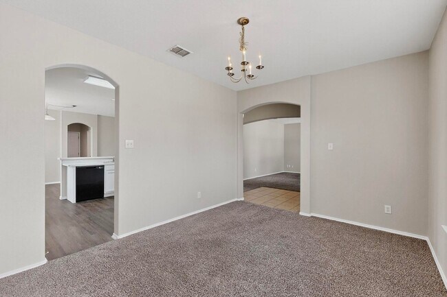 Building Photo - Great Home with Room To Grow in Southbrook!