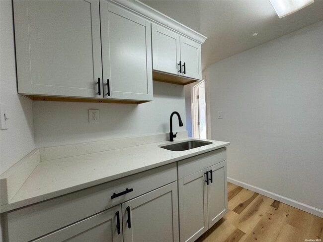 Building Photo - 91 Glen Hollow Dr