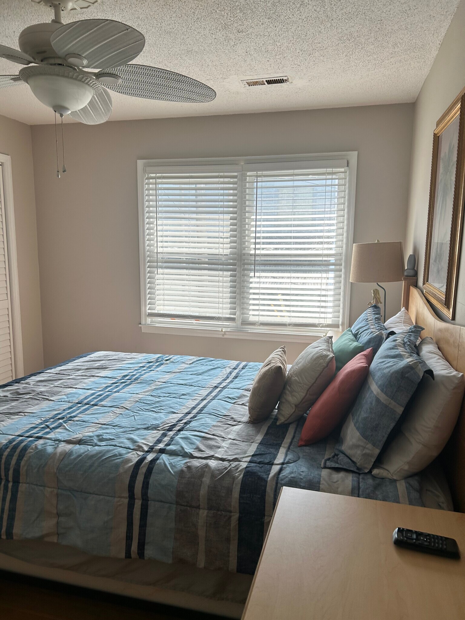 Building Photo - 415 28th Ave N