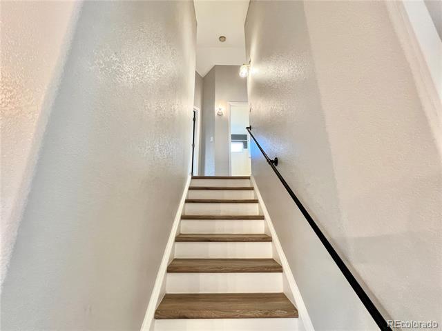 Building Photo - 10451 Lynx Ct