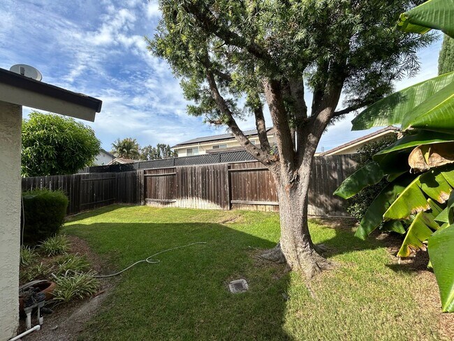 Building Photo - 12 Penny Pines