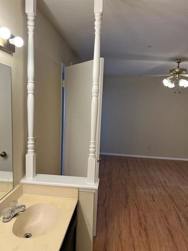 Building Photo - 4611 Jenkins Cir