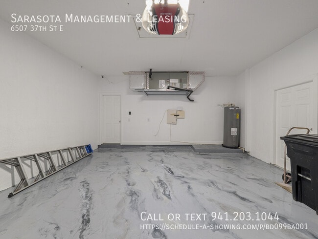 Building Photo - 6507 37th St E