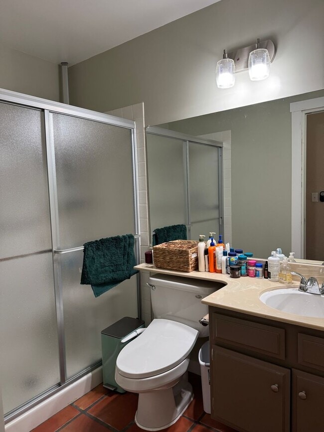 Building Photo - Charming 3-Bedroom, 2-Bath Home with Solar...