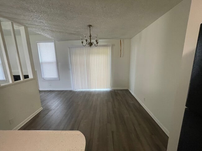 Primary Photo - 1424 Bell Trace Dr