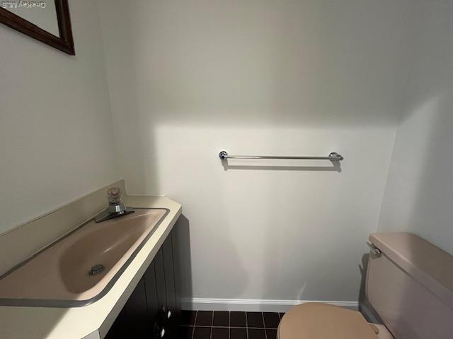 Building Photo - 56 Sintsink Dr E