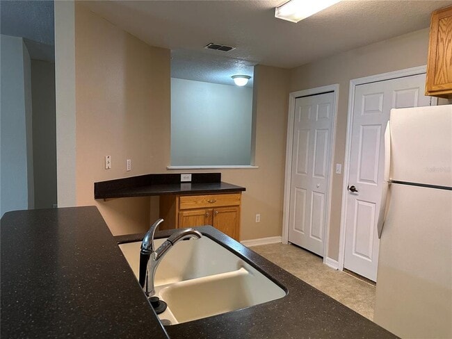 Building Photo - 295 Sterling Springs Ln