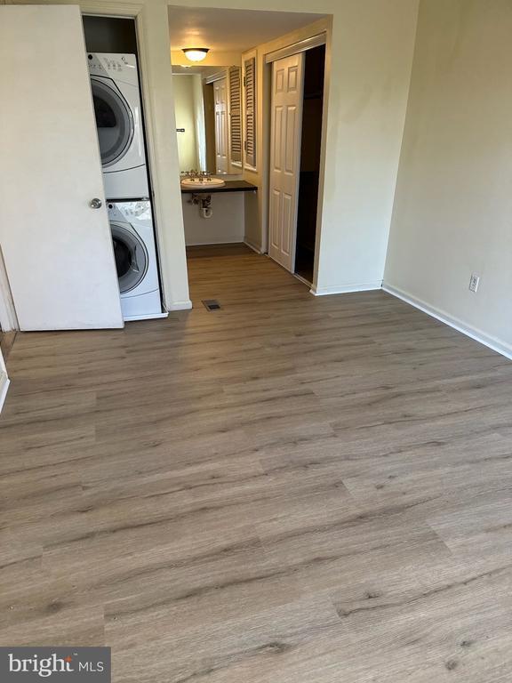 Building Photo - 150 Oberlin Terrace