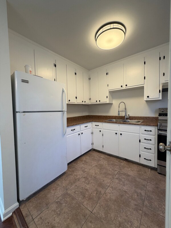 Building Photo - 122 S Shenandoah Ave