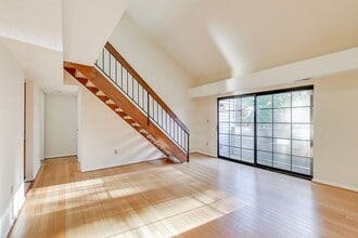 Building Photo - Top Floor 1-2 bed w/ a loft [ can be a 2nd BEDROOM] plus  1.5 Baths and SECURE GARAGE SPACE