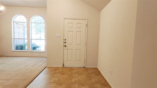 Building Photo - 3201 Kennedy Dr