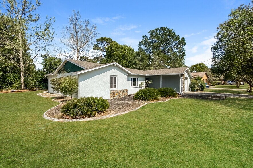 Primary Photo - 11351 Collingswood St