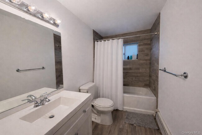 Building Photo - 7-7 Lambert Ave