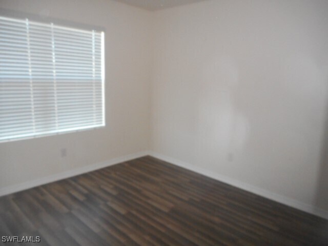 Building Photo - 416 Tropicana Pkwy E