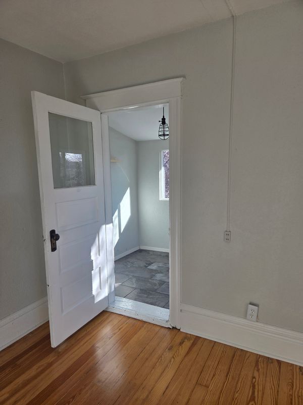 Building Photo - 2 Pennsylvania St