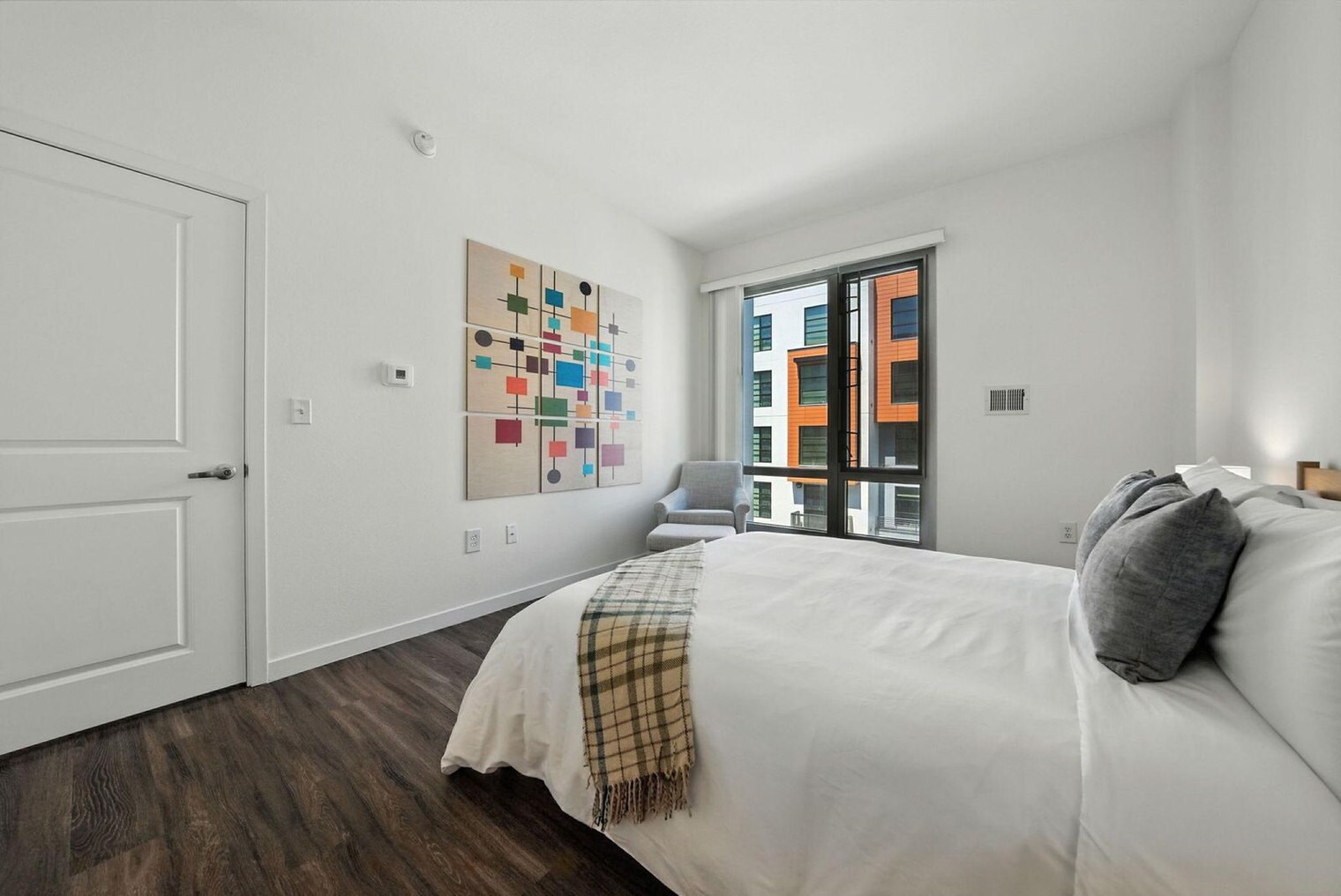 Building Photo - 1201 4th St