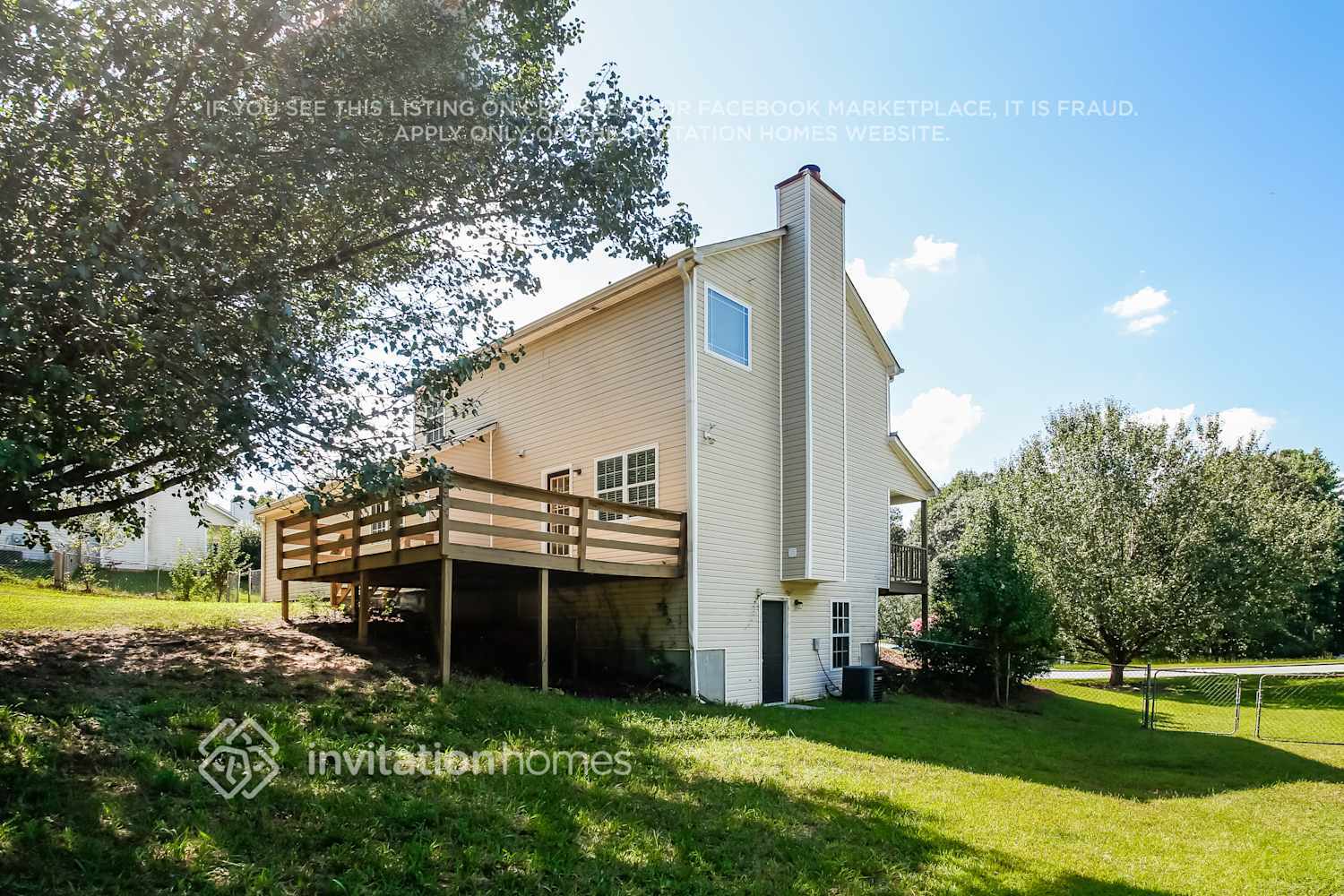 Building Photo - 2035 Amberly Glen Way