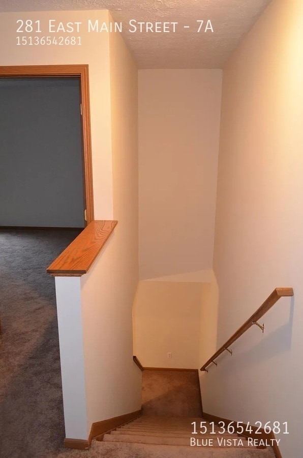 Building Photo - 281 E Main St