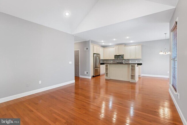 Building Photo - 1298 Vickery Ln