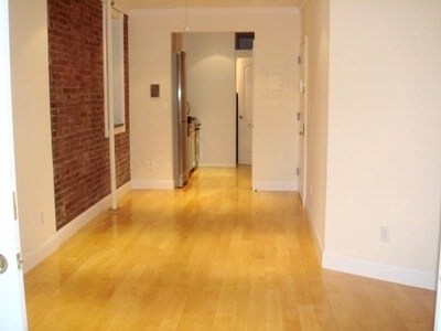 Primary Photo - 722 Tenth Avenue
