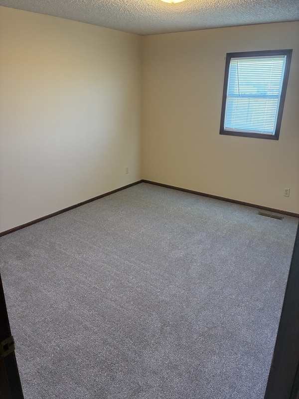 Building Photo - 1408 E 27th Ave