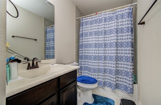 Building Photo - 2702 Fairfield Bend Pl