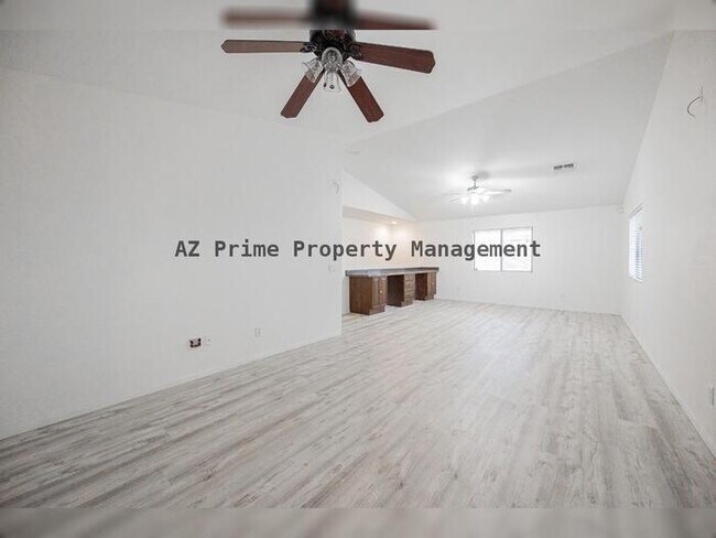 Building Photo - 11424 W Austin Thomas Dr