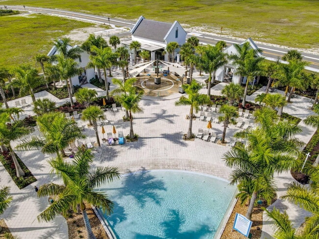 Building Photo - 15660 Goldfinch Cir