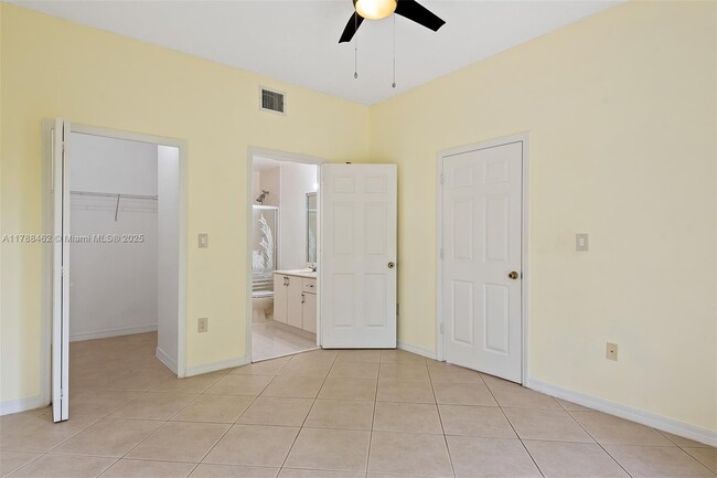 Building Photo - 7085 Nova Dr