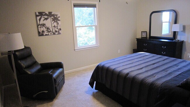 Building Photo - Exclusively Offered by Muse Realty Rentals