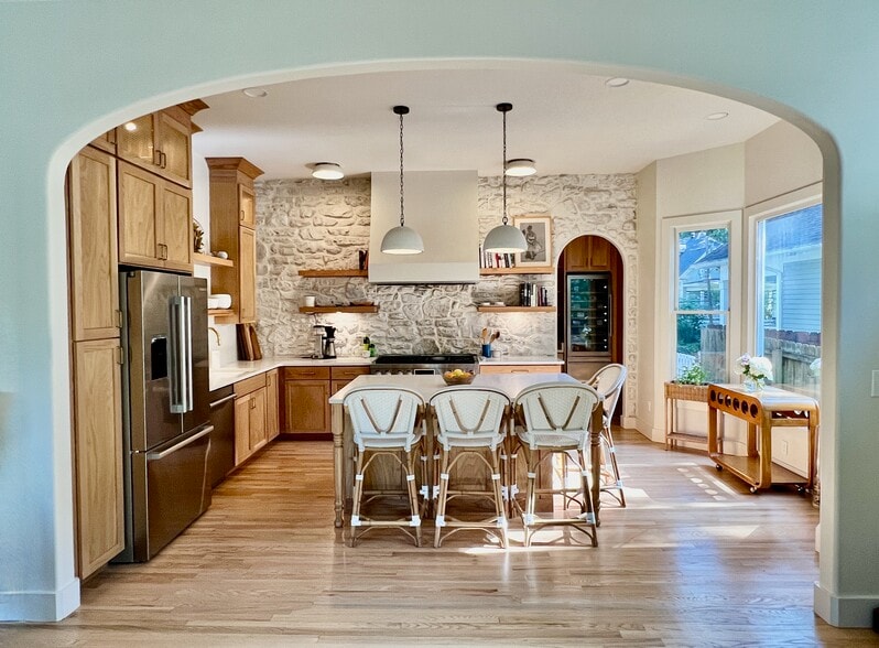 Kitchen - 347 Ormond St SE