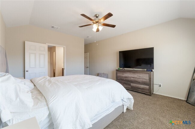 Building Photo - 2305 Merganser Dr