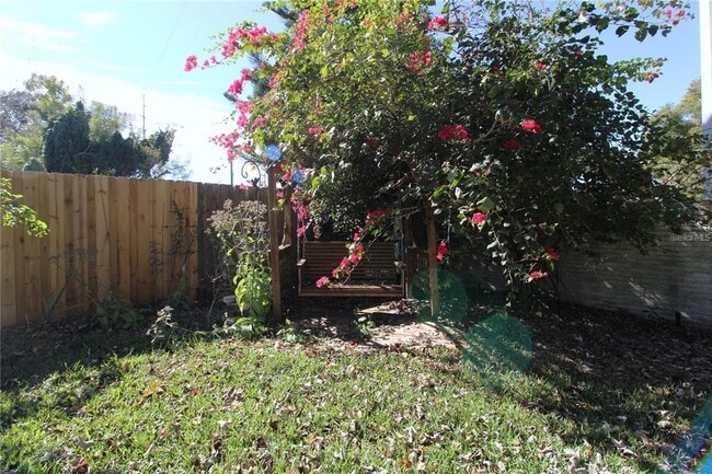 Building Photo - 2210 Maryday Ct