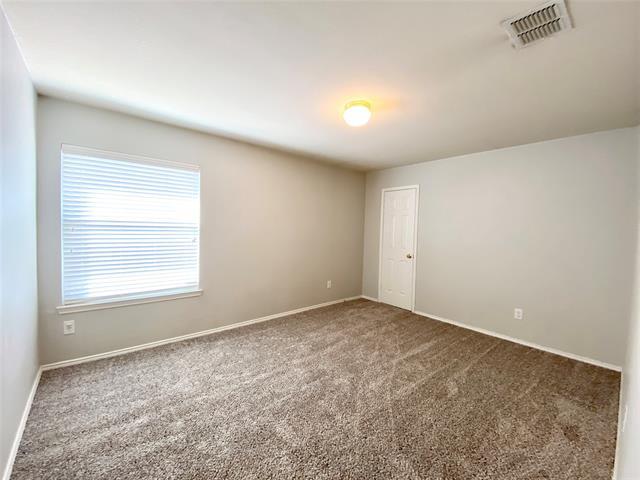 Building Photo - 11050 Mansfield Dr
