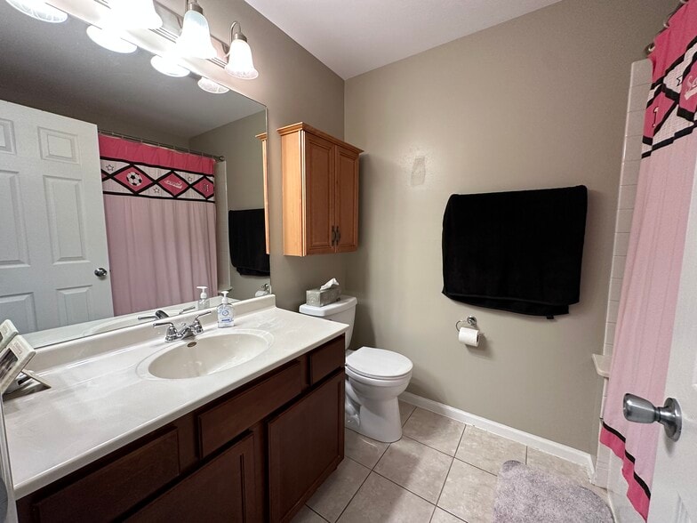 Building Photo - 1241 Ballantrae Pl