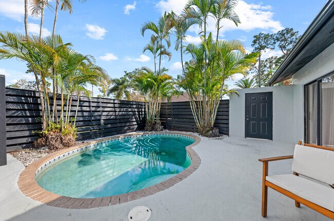 Building Photo - 1277 Periwinkle Pl