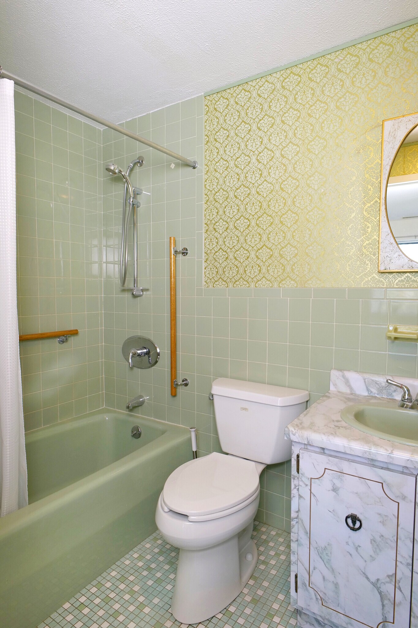 Building Photo - 159 Concord Ave